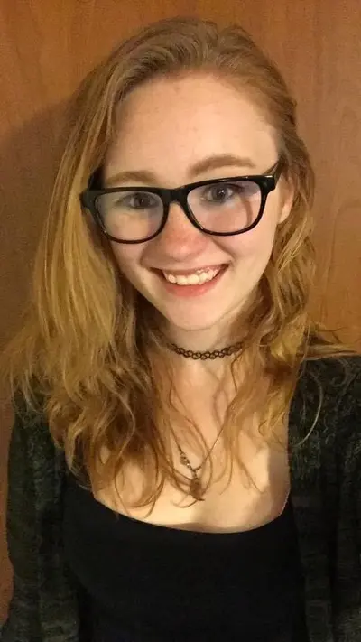 Ex Girlfriend Bee Wants to Become Webslut cover image