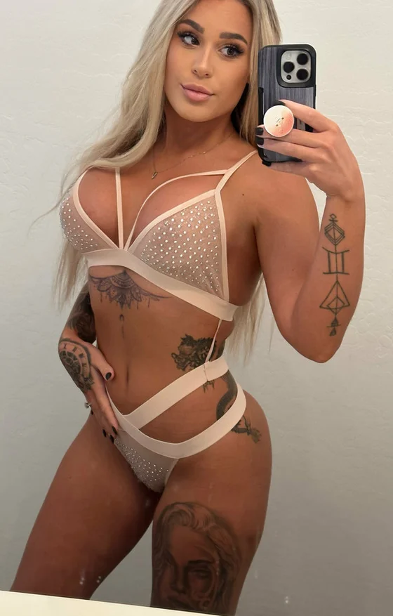The Perfect Blonde image 49