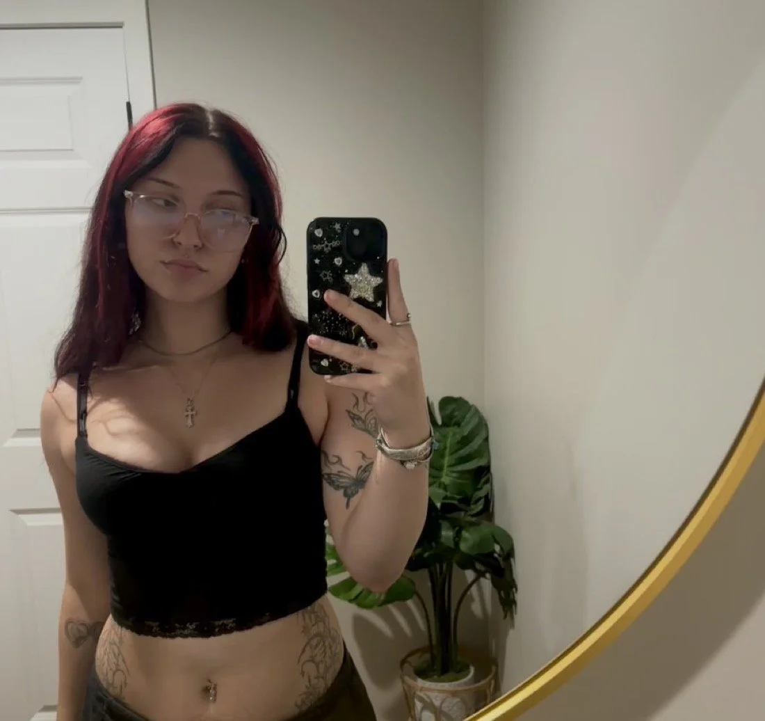 sexy tatted 21yo stripper image 41