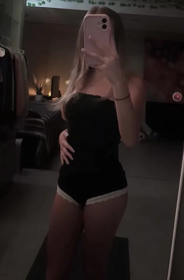 Abby Picc teen bop Niagara Falls Ontario Slut image 10
