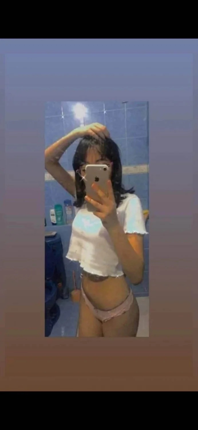 Flaquita puta image 17