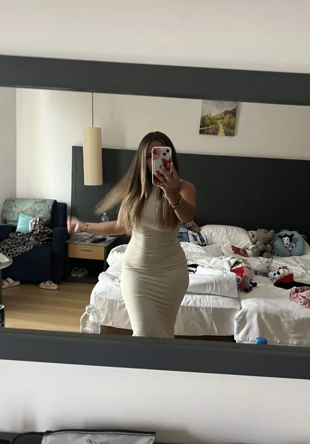 Sienna 18 image 2