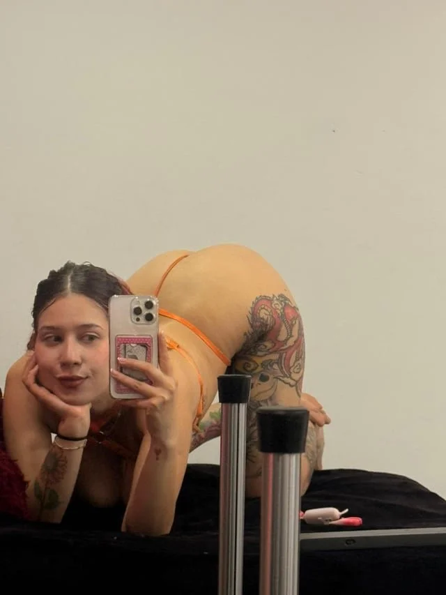 Sexy Body Latina pt2 image 3