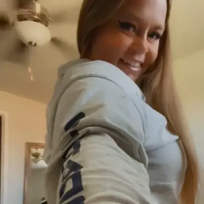 Adorable single mom PAWG 🔥🔥 cover image