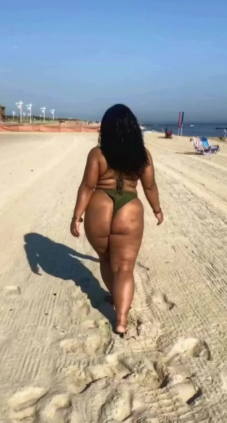 Sexy BBW Latina got the best ass shape 🔥🔥 image 13