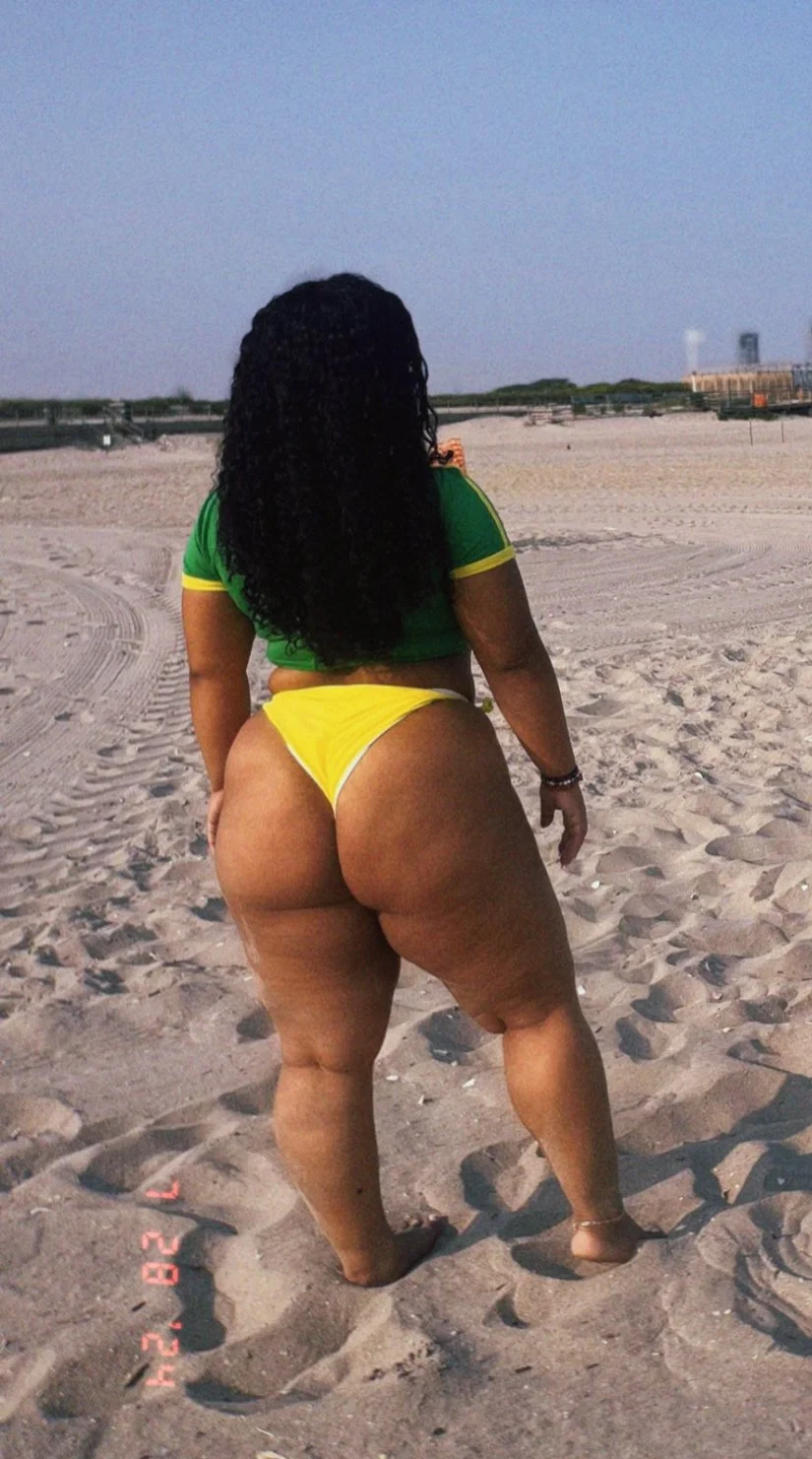 Sexy BBW Latina got the best ass shape 🔥🔥 image 15