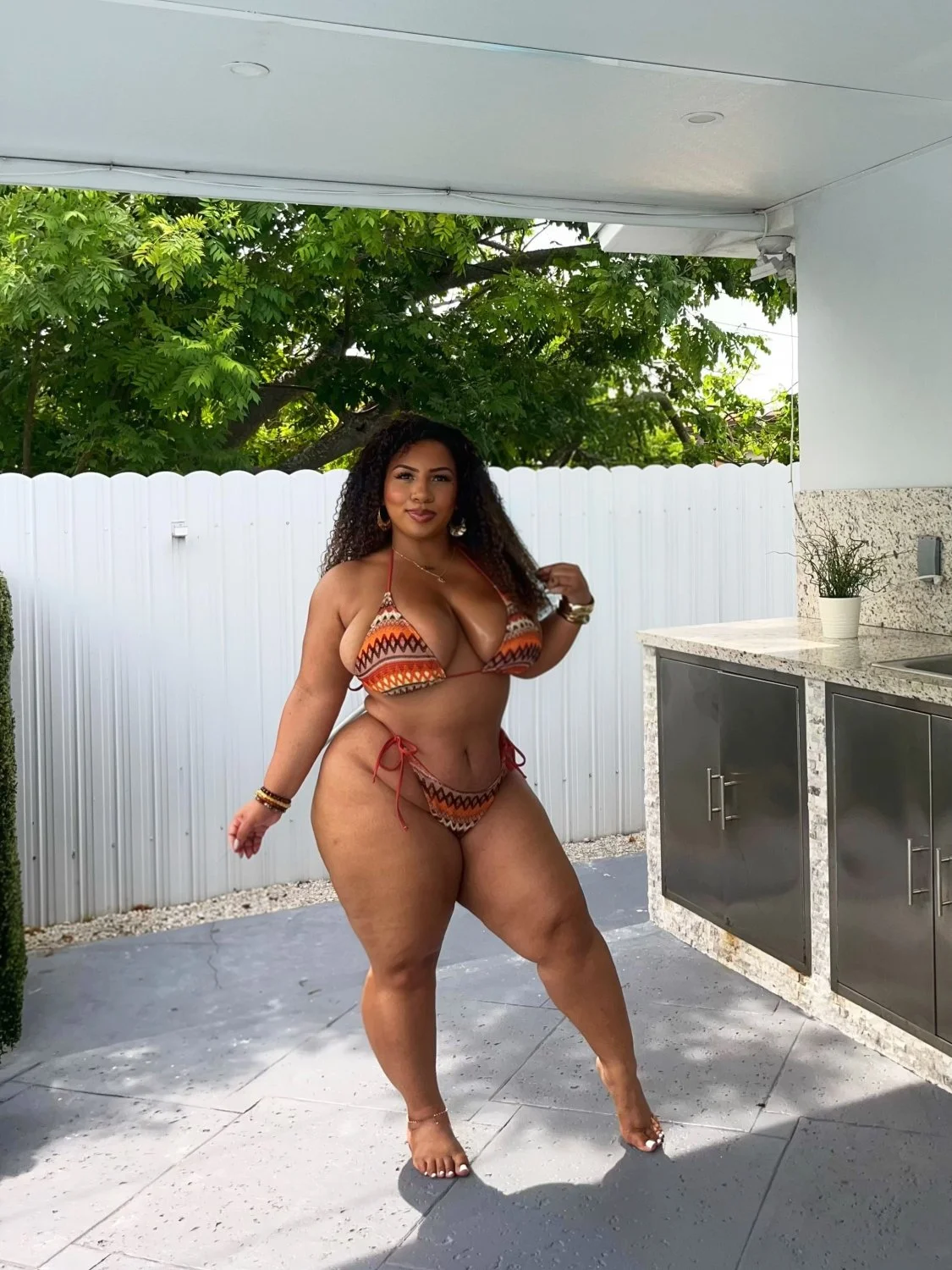 Sexy BBW Latina got the best ass shape 🔥🔥 image 6