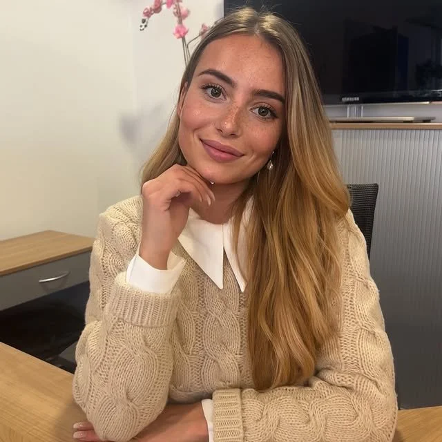 my friend fucked this German cute girl (must see beauty!!!) main image