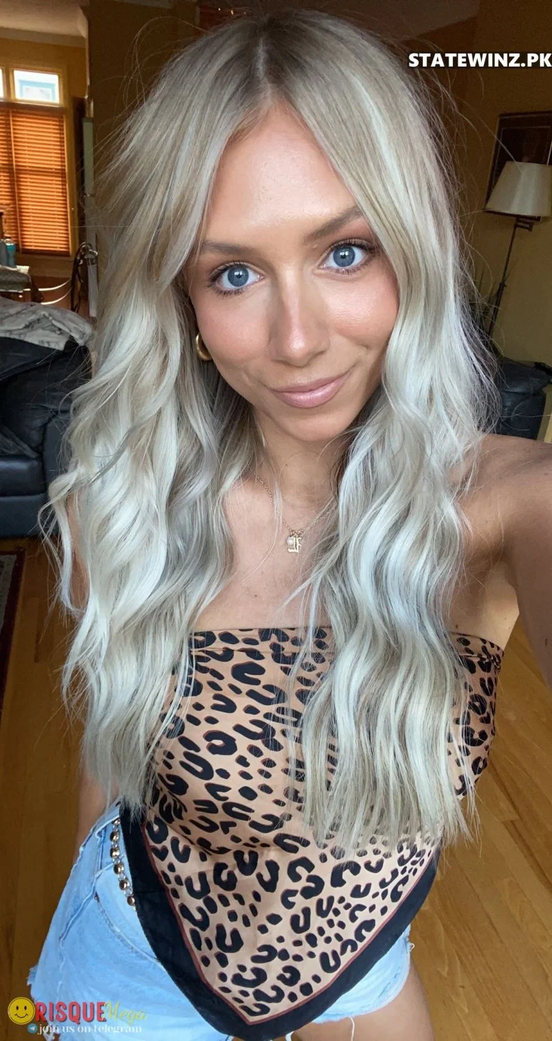 Lizzy Finn image 27