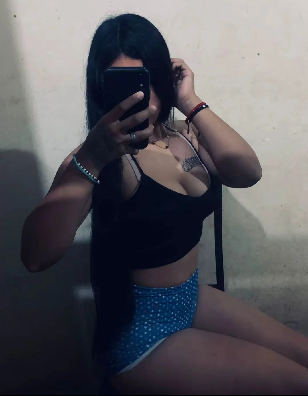 putita enseñando image 3