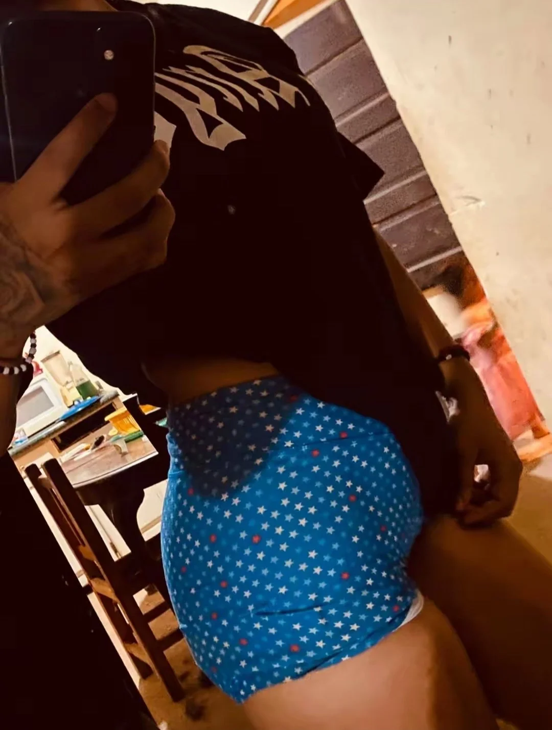 putita enseñando image 6