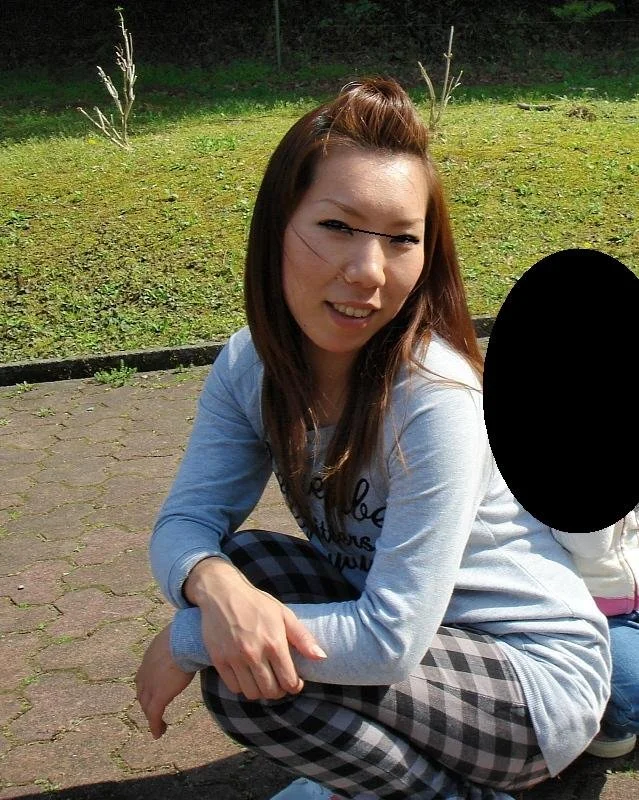 Japanese amateur milf 38-1 image 10