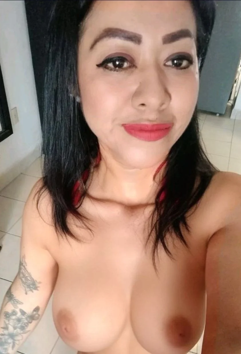 Laura chaparrita de Zapata Altamira image 5