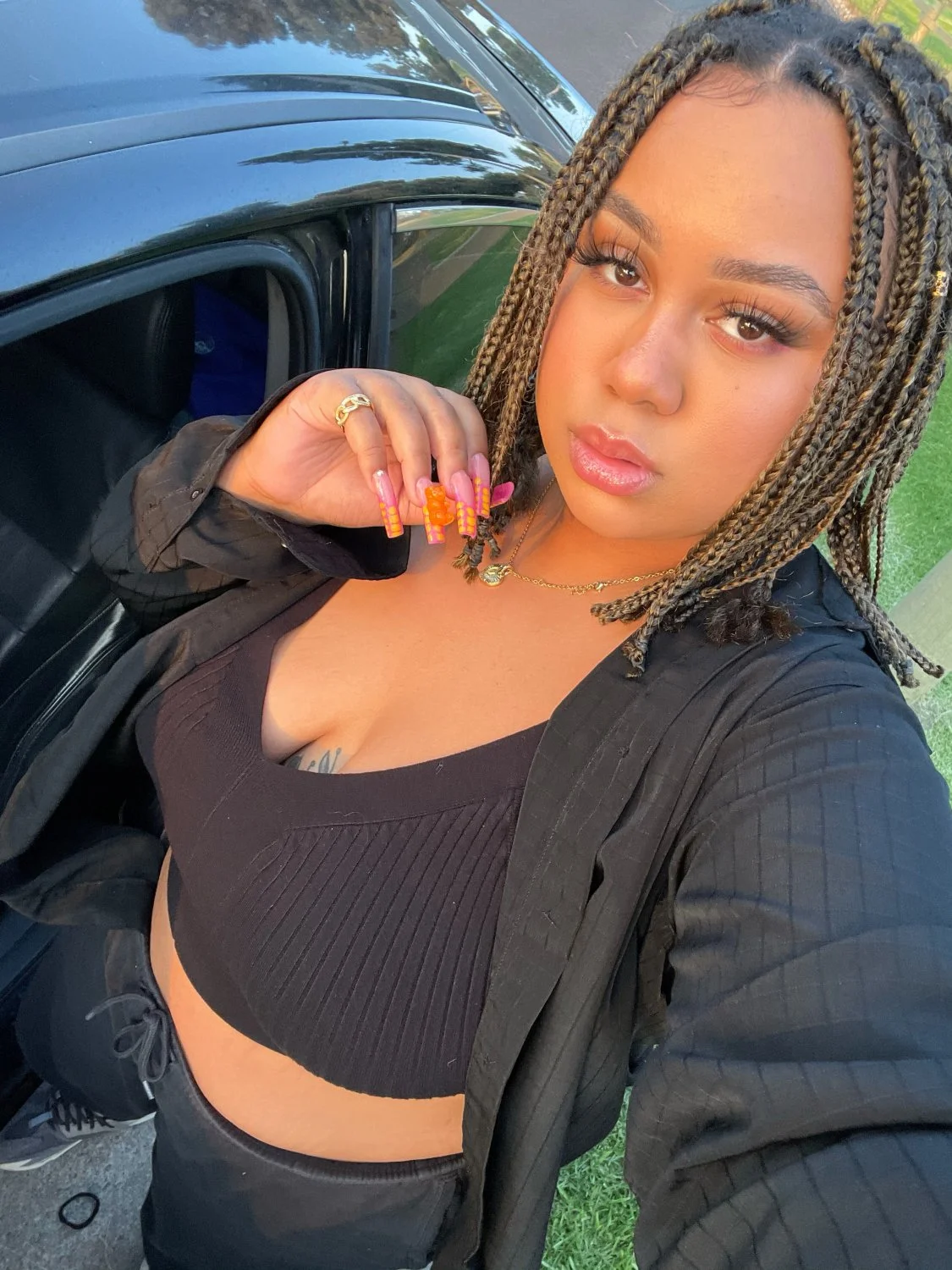 Big booty redbone baddie backshots perfect ass for Doggystyle image 2