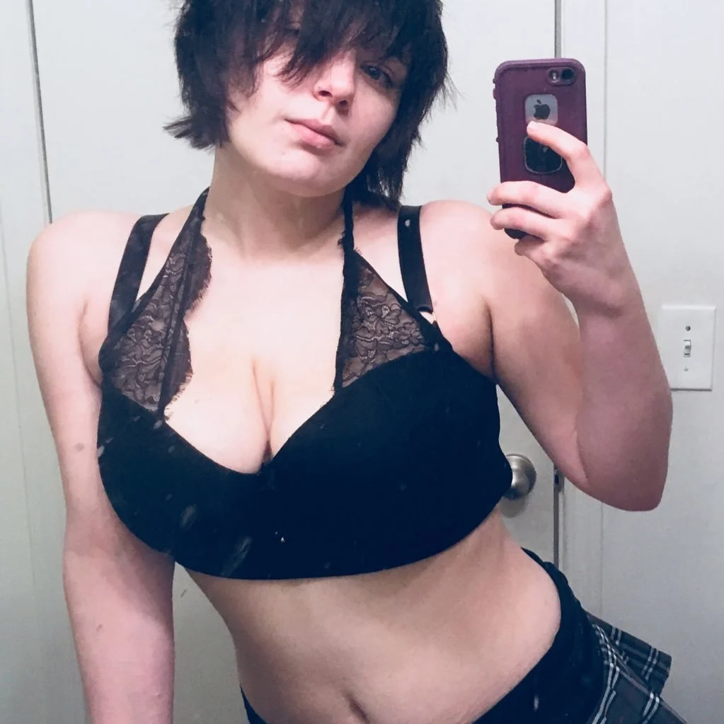 Ash 🔥busty teen image 14
