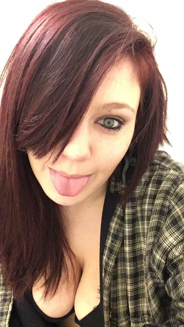 Ash 🔥busty teen image 8