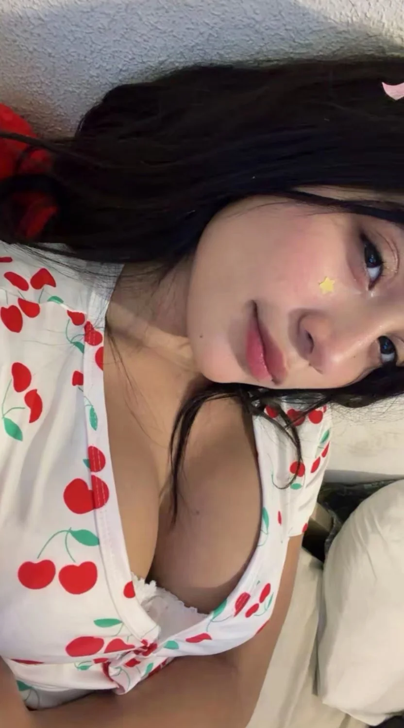 Rica tetona del TikTok 😍🔥🔥 image 5