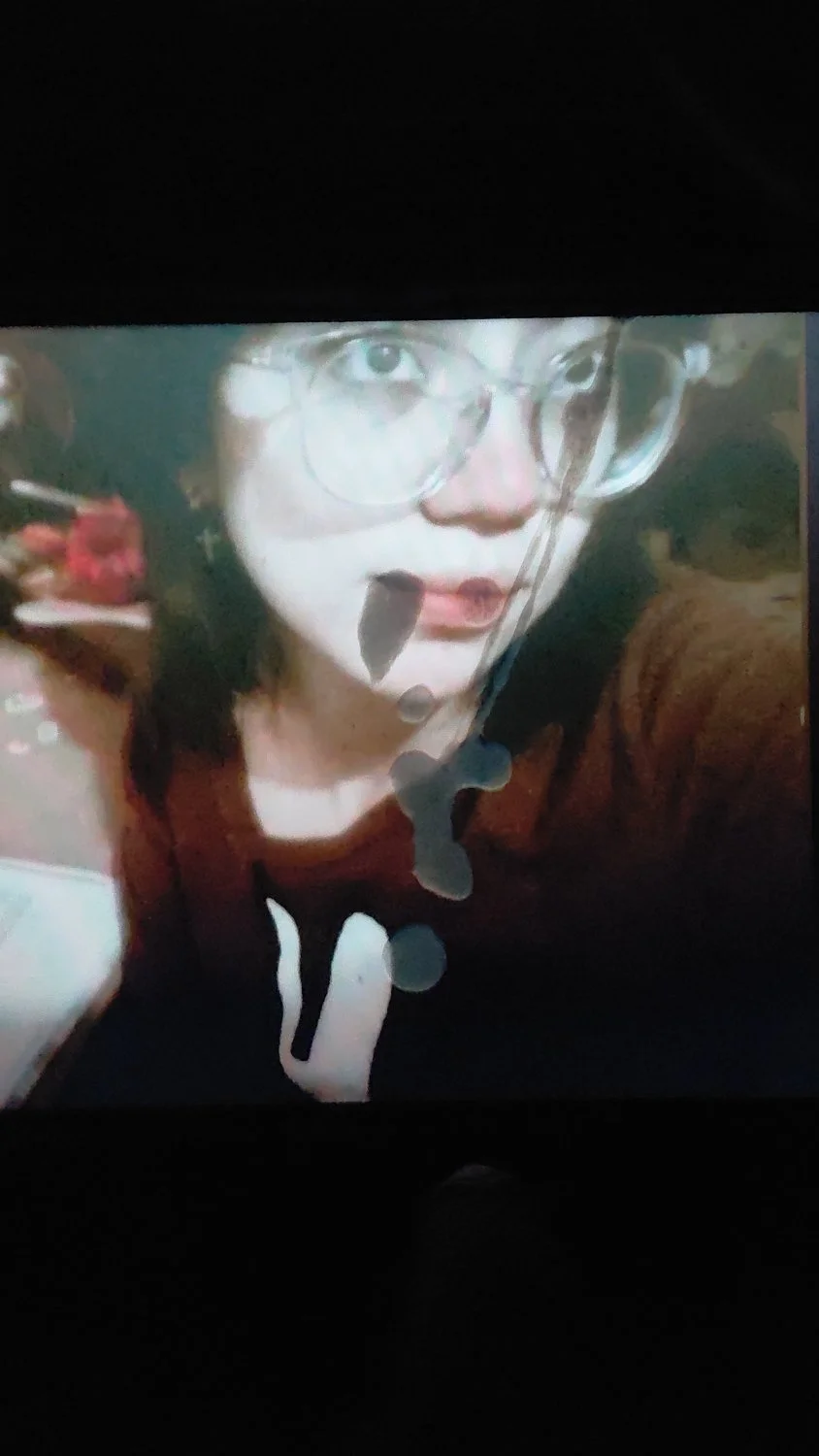 Le dedico una paja a mi amiga image 4