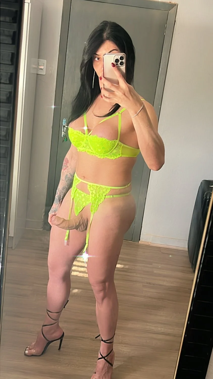 Maya Scarenzi fabulous trans woman with a giant cock image 13