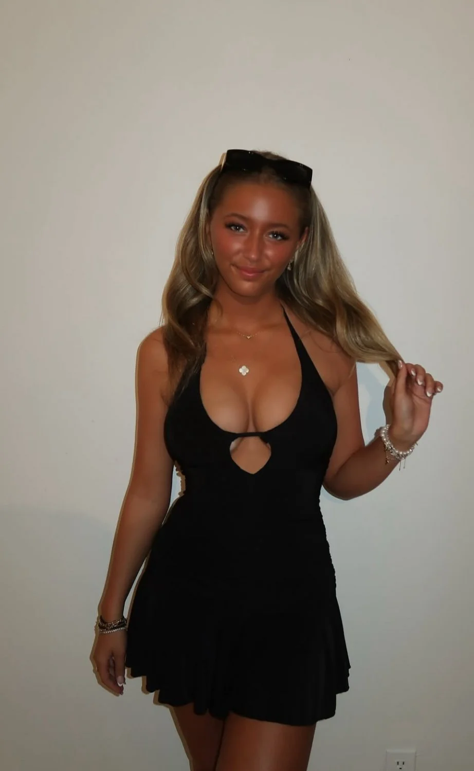 Insanely Sexy Sorority College girl Nicki image 30
