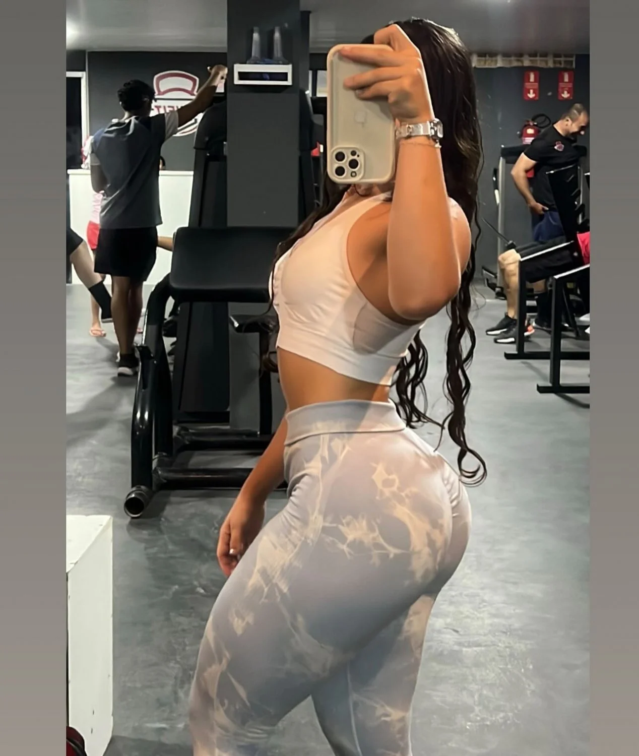 Novinha linda e muito deliciosa image 10