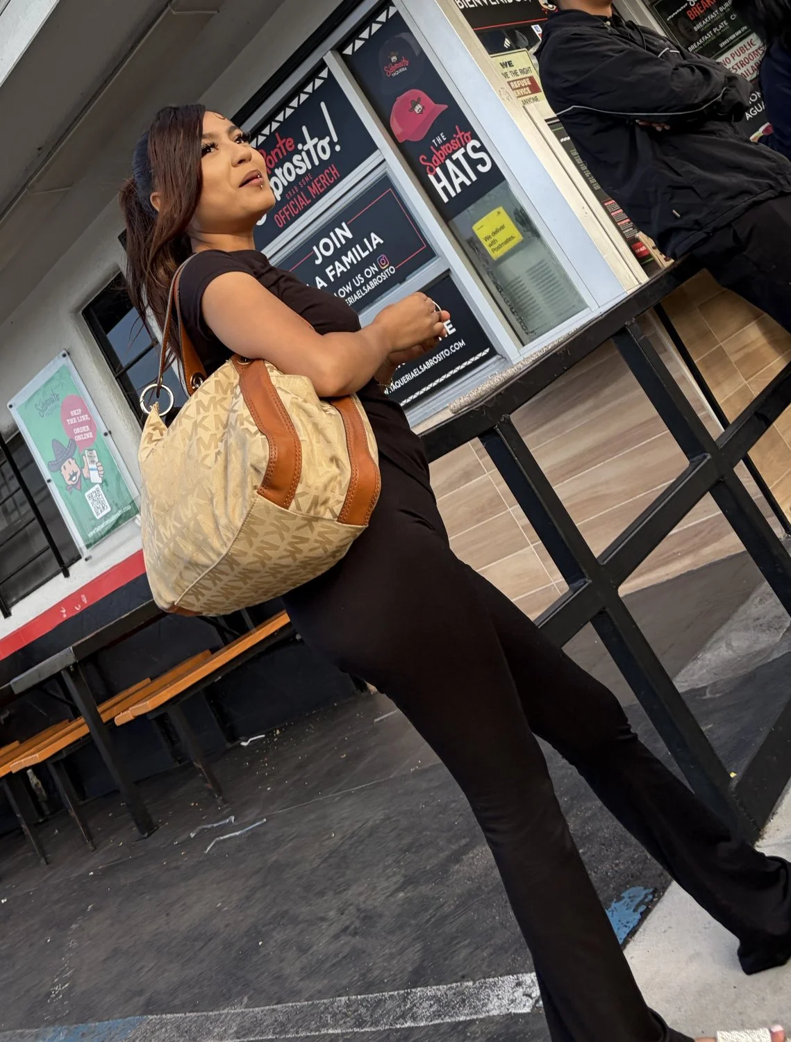 Petite Latina hoodrat image 6