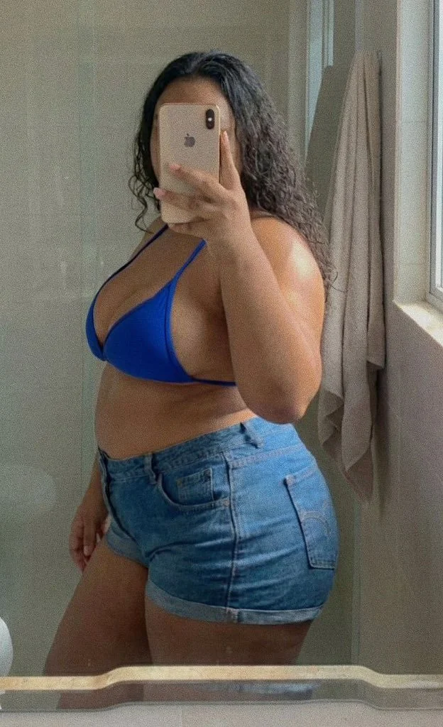 18 aninhos e está no cio image 9
