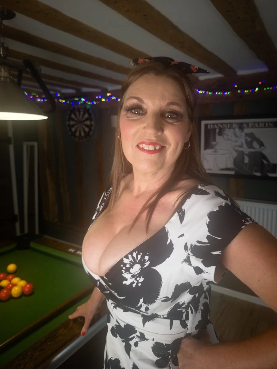 Bettie Hayward uk milf image 3