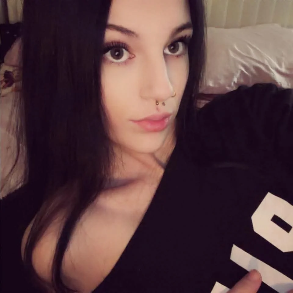 Webslut-Dumb Slut-Emma-Lost image 14