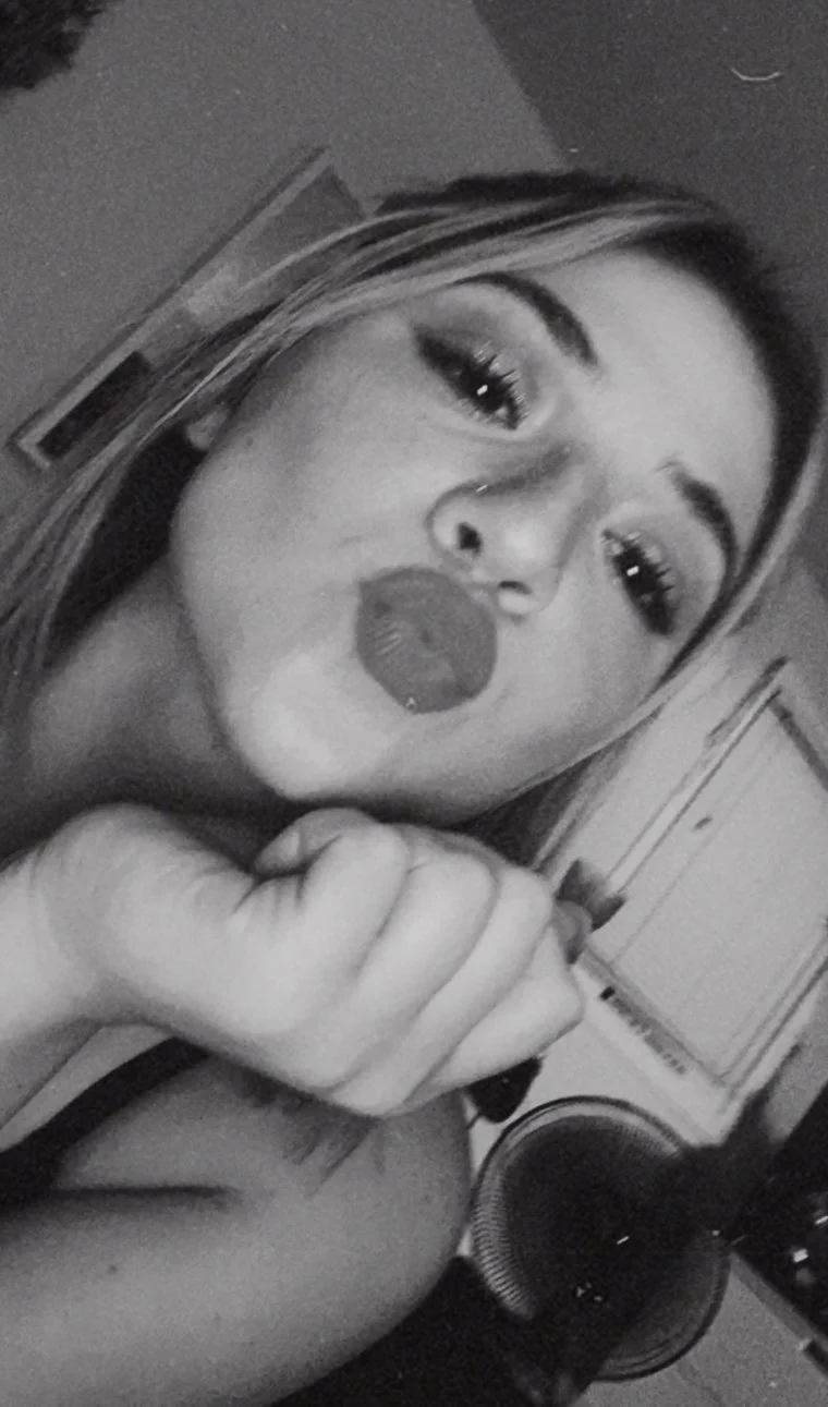 IRL Teen Bop Emma image 8