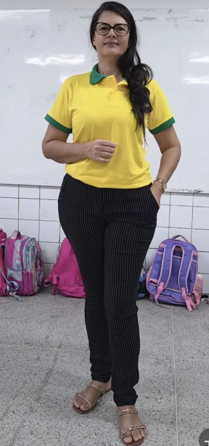 Professora safada. image 3