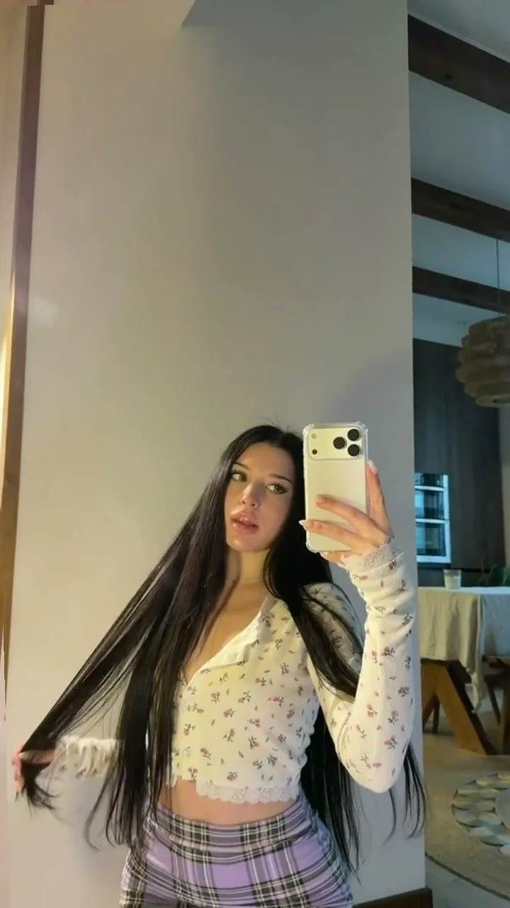 🔞 naked fat ass grinding nude wet pussy 💦🍑 Check my OF image 4