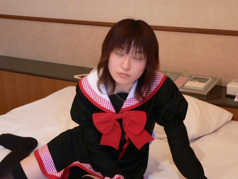 Japanese amateur cosplay girl Makoto 6-3 image 10