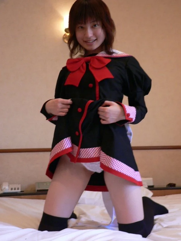 Japanese amateur cosplay girl Makoto 6-3 image 18