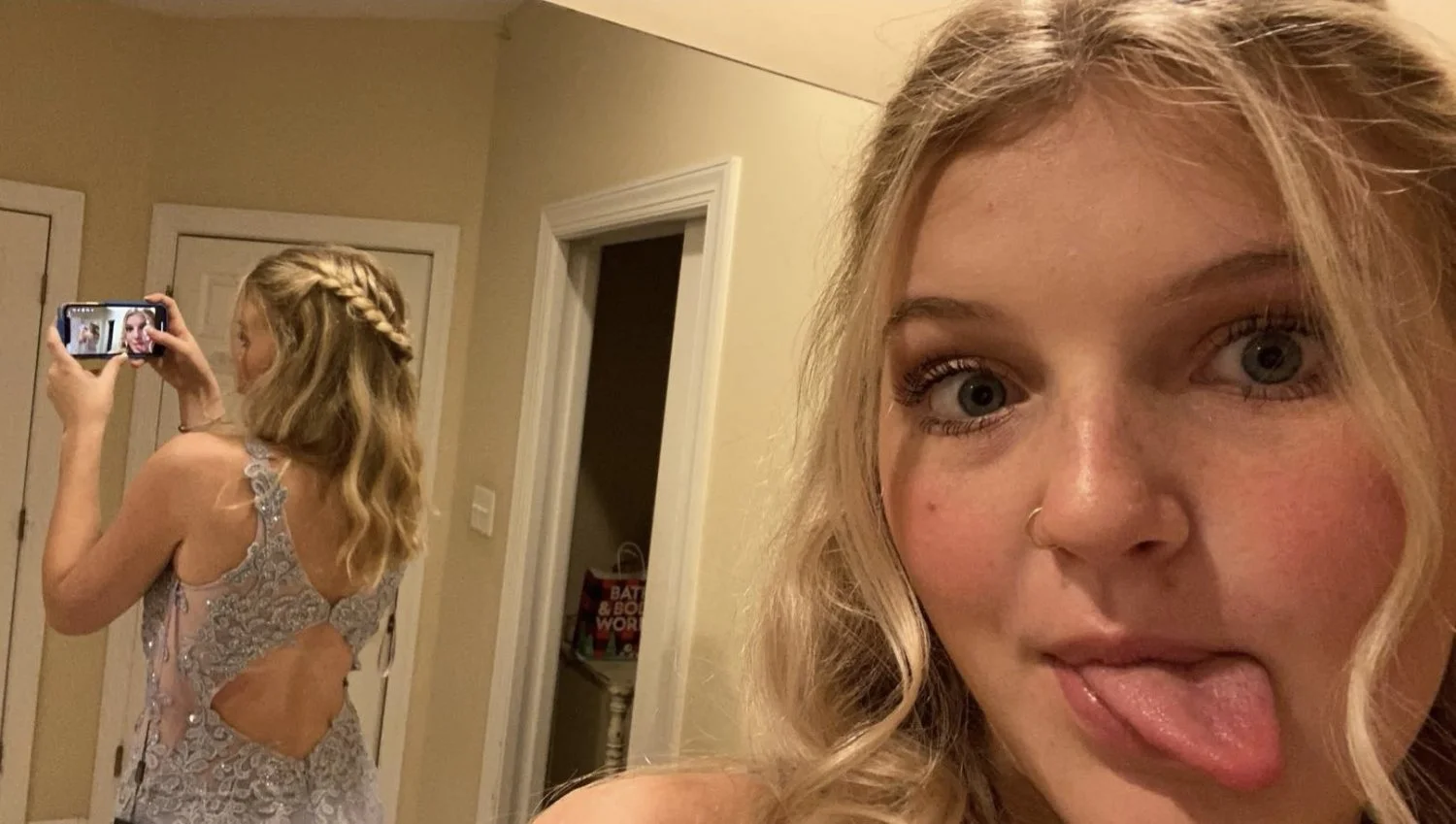 Hot UGA Freshman blonde babe teasing naughty mirror selfie image 15