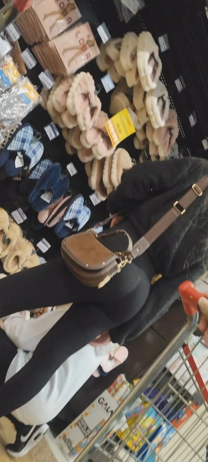 Ass in public 16 ( perfect milf ) image 24