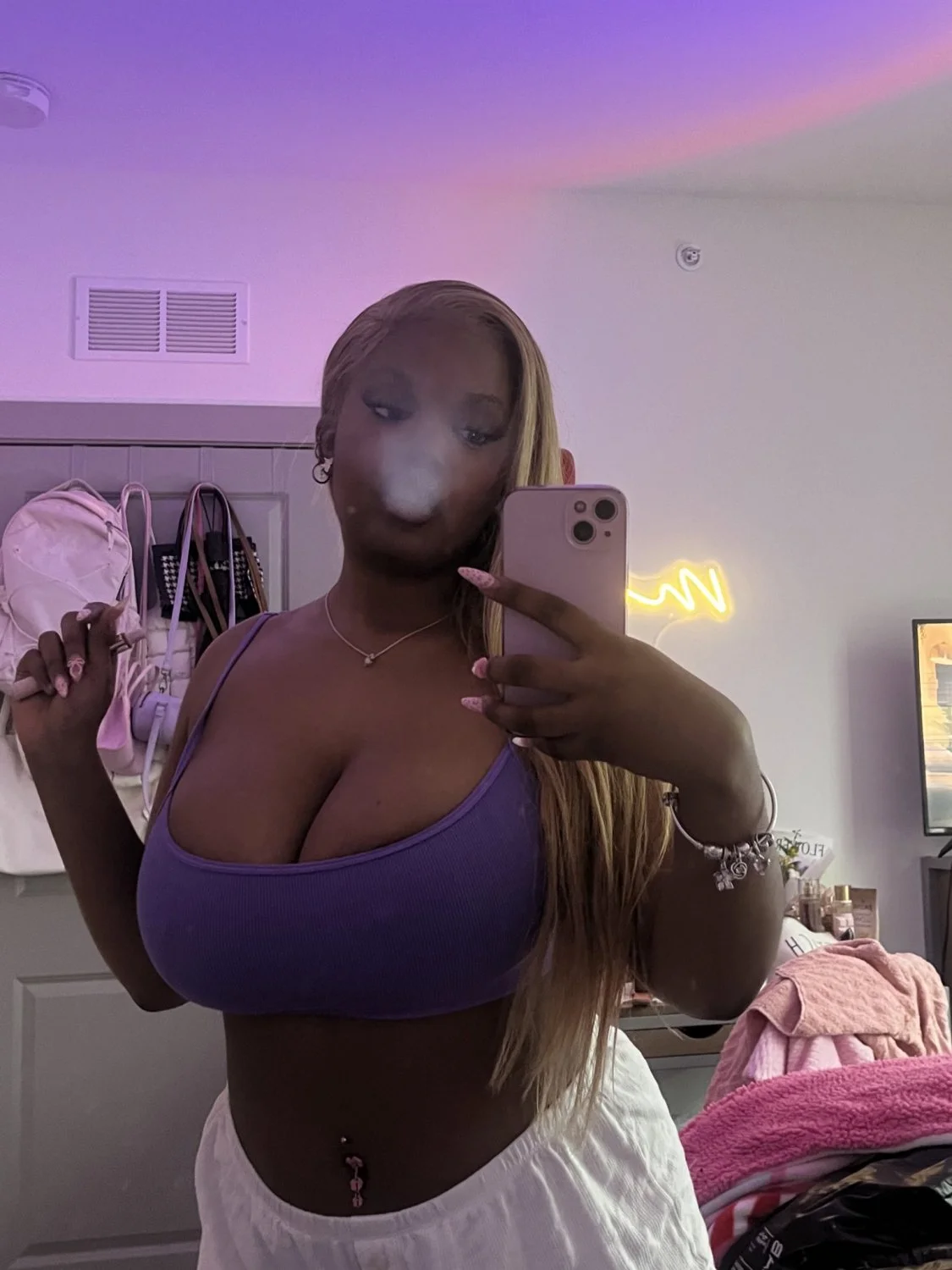 Big tit coworker main image