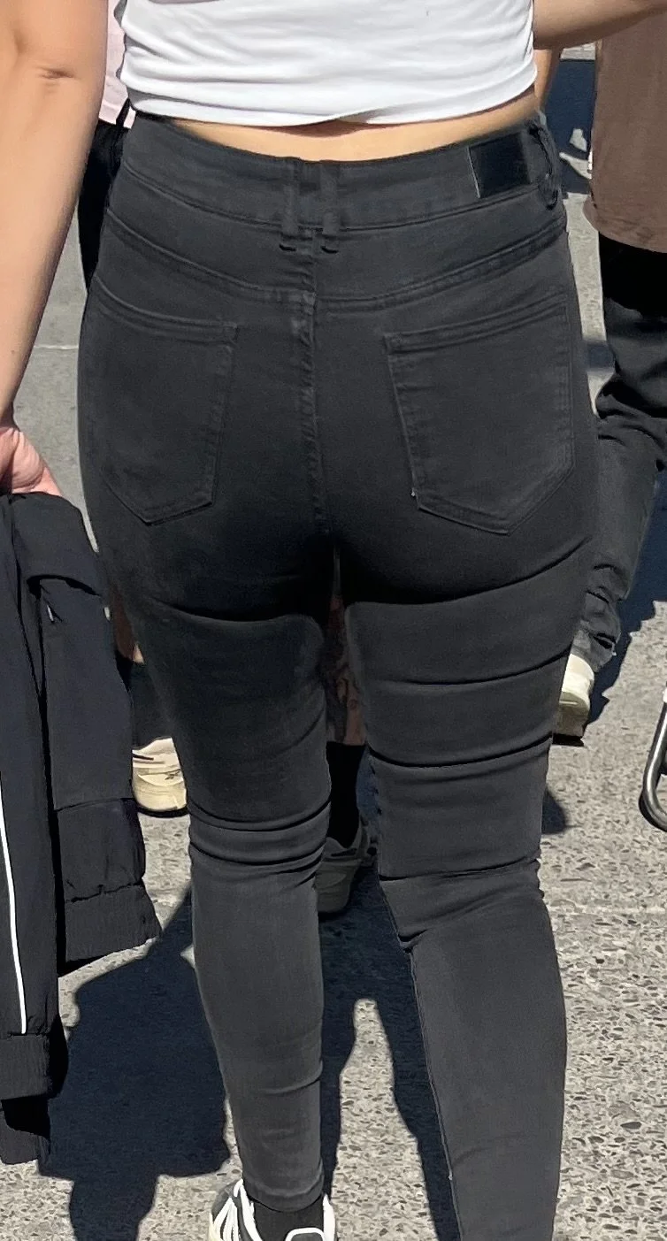 Juicy Ass image 8