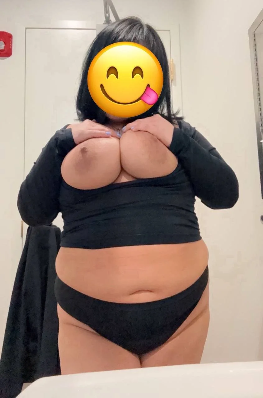 Cute bbw fat ass and tits image 6