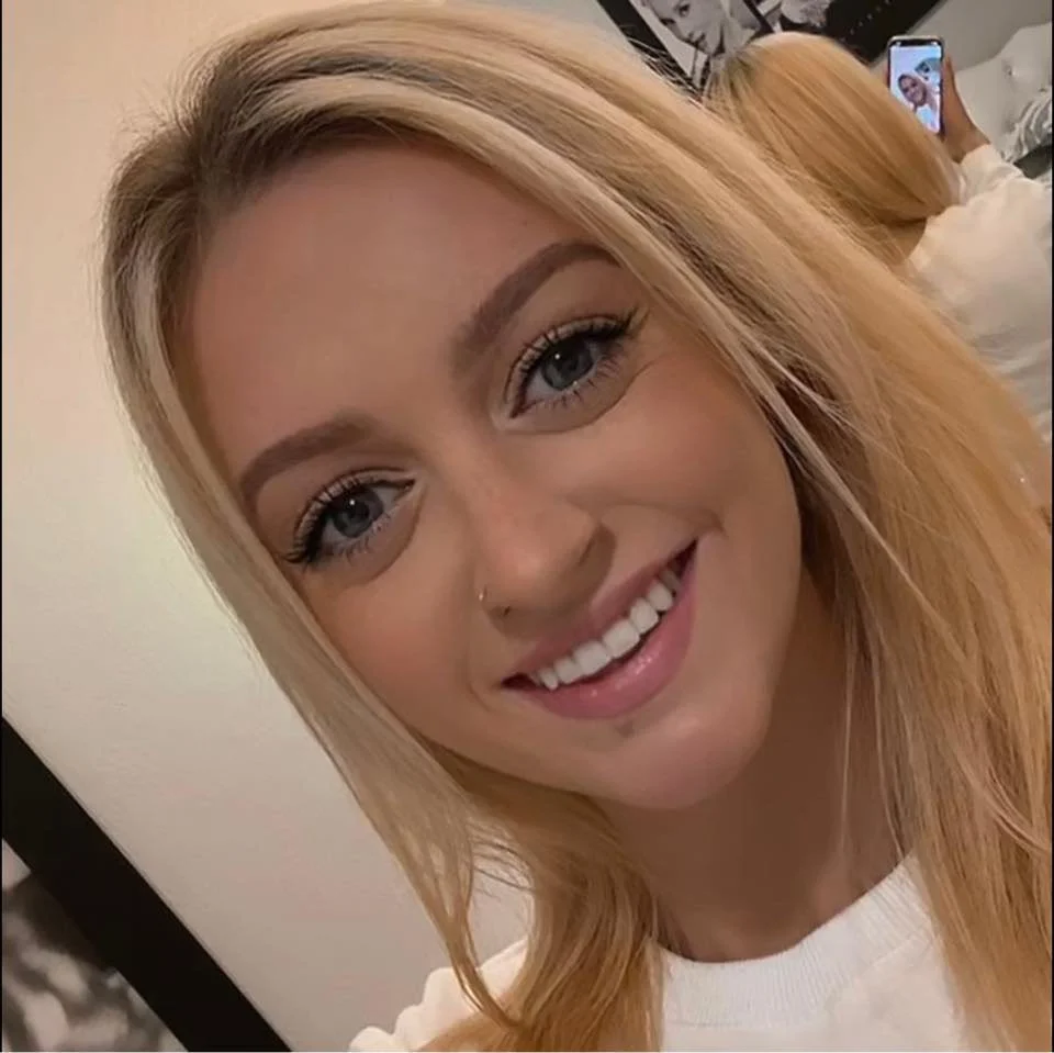 Disclosure #417: Throwback Florida model image 2