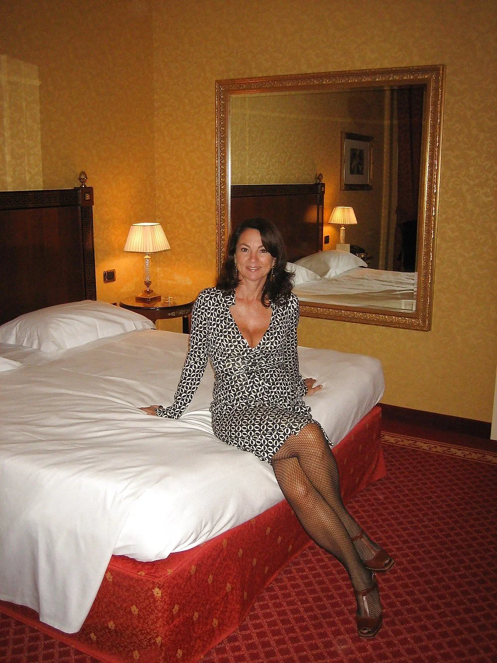 Camilla, Italian sexadicted bisex slut 1 image 10
