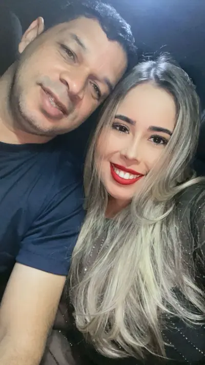 Puta pulando na rola do comedor conro fimls cover image