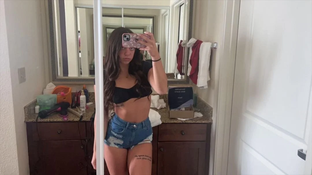 Fit baddie brunette jucy pussy selfie slut 18+ image 12