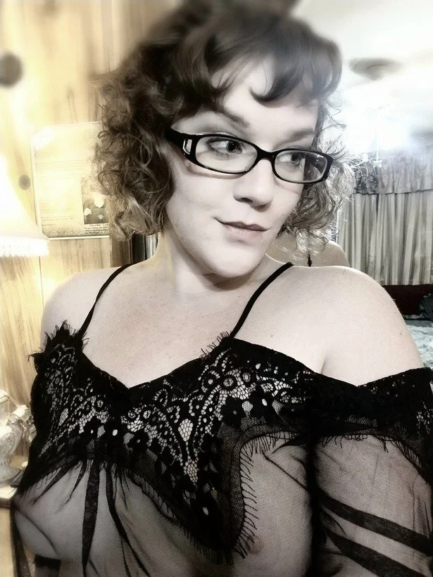 Emily image 14
