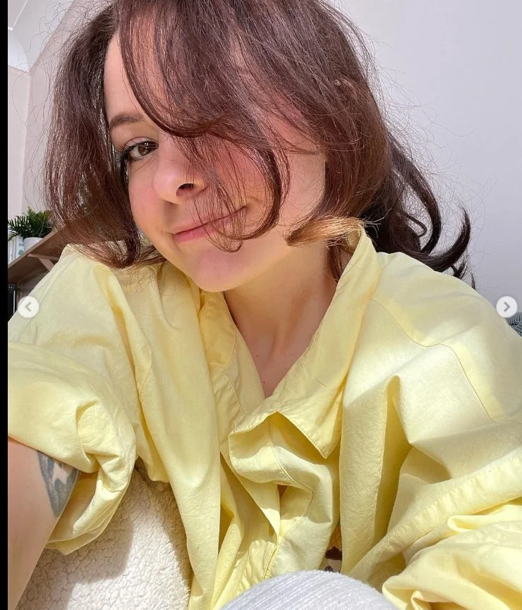 ASMR Kali on YouTube, french milf also known as Marion. image 14