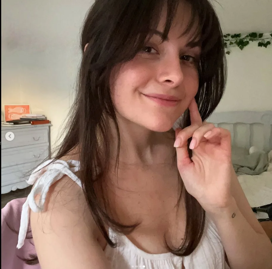 ASMR Kali on YouTube, french milf also known as Marion. image 16