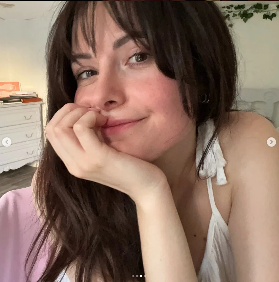 ASMR Kali on YouTube, french milf also known as Marion. image 18