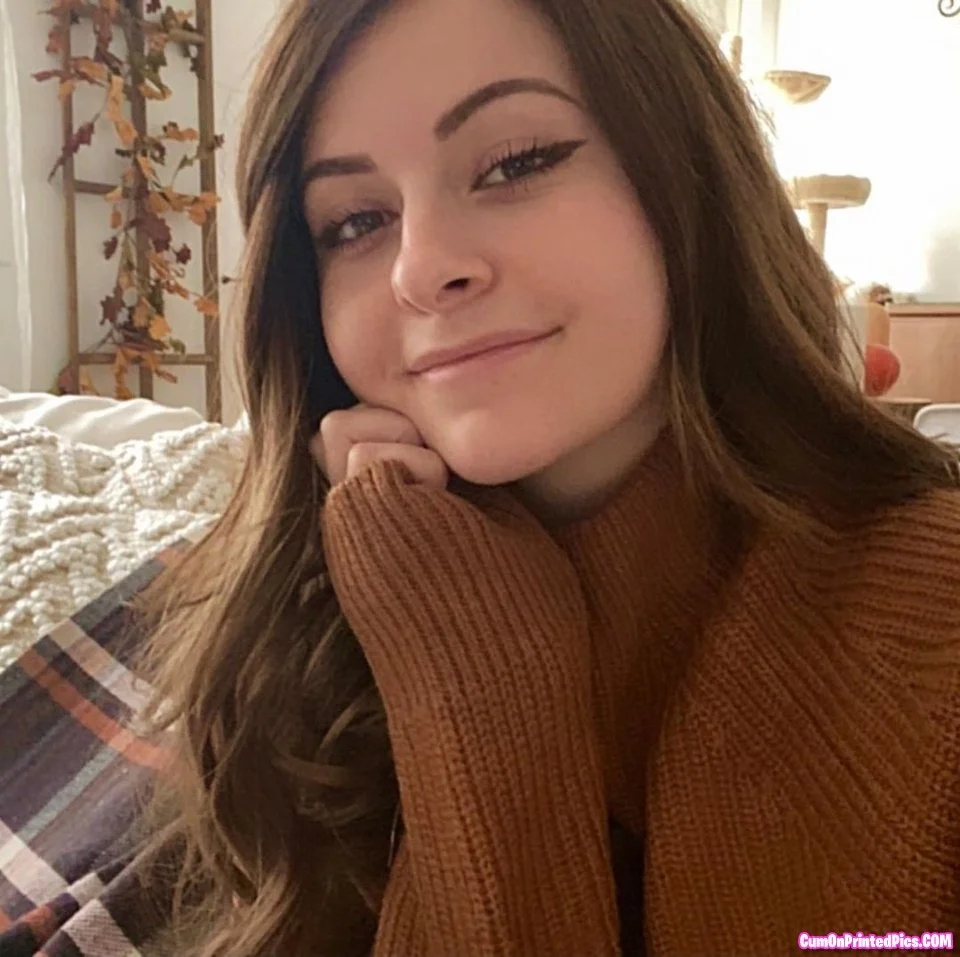 ASMR Kali on YouTube, french milf also known as Marion. image 7