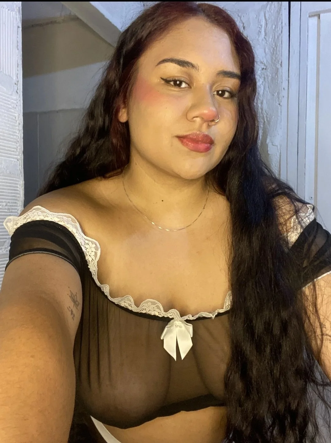 Gordita colombiana con enormes tetas image 23