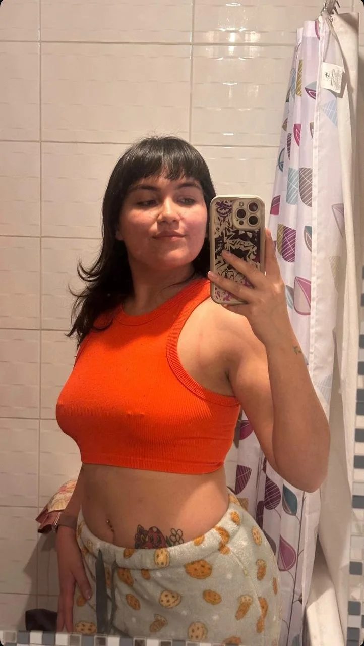 Chilena rica gym , le encanta mostrar a la maraca smartfit image 43